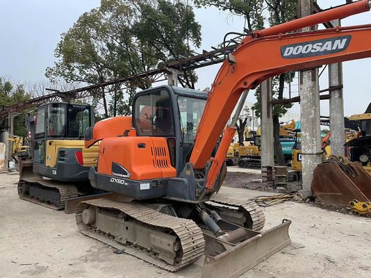 2018年 中古 ドーサン DX60-9C ミニ掘削機 状態良好/中古 ドーサン ミニ掘削機 販売中