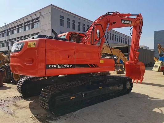 韓国のオリジナル 中古ミニ掘削機 ドーサンDX225LC 中古ドーサン掘削機