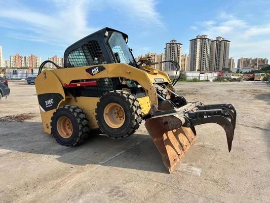 CAT 246C オリジナルカラー 使用済み スキッドステアローダー 安全性・正確性 状態良好