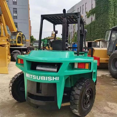 7トンの三?? FD70 中古フォークリフト トラック オリジナル日本 中古フォークリフト