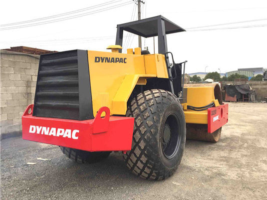 CA251D 振動式スムーズドラム 強力なパワーを持つダイナパックローラーを使用