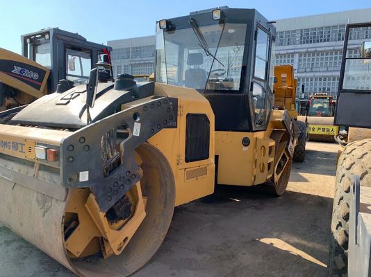 使用済み Liugong CLG6212 ダブルドラムコンパクター 操作が簡単 ダウンタイムが少ない