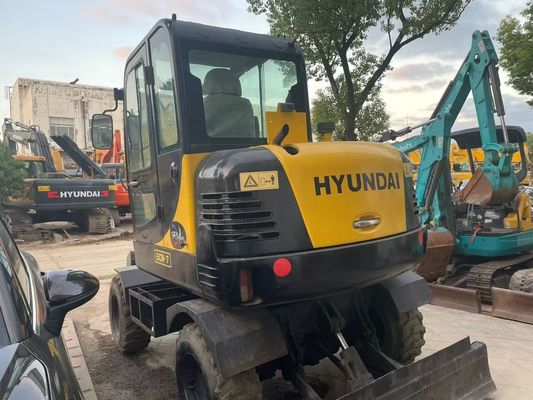 中古 R60W-7 ミニ ハンダイ 輪式掘削機 安定性 高効率性