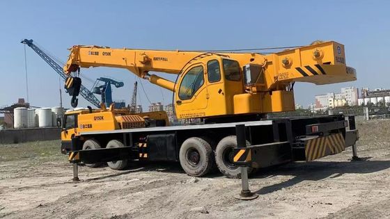 XCMG QY50K-II 50トンの古車 クレーン 高容量古車ブームトラック
