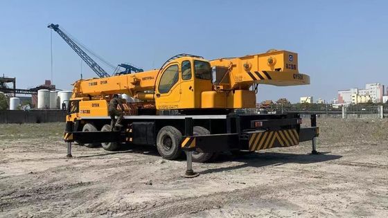 XCMG QY50K-II 50トンの古車 クレーン 高容量古車ブームトラック