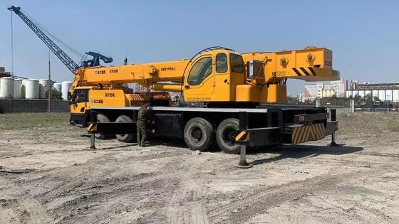 XCMG QY50K-II 50トンの古車 クレーン 高容量古車ブームトラック