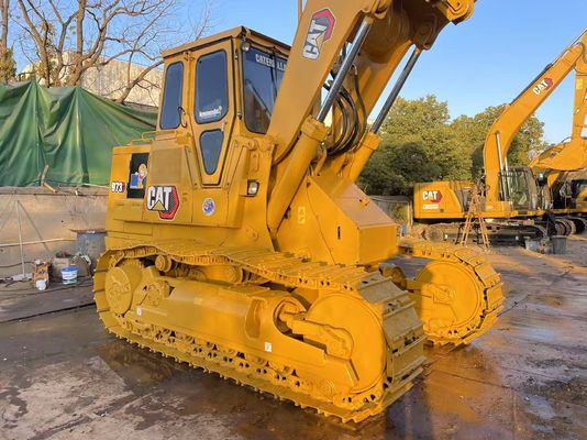 塗り替え色 カープピラー973 クローラー 装着機 状態が良好