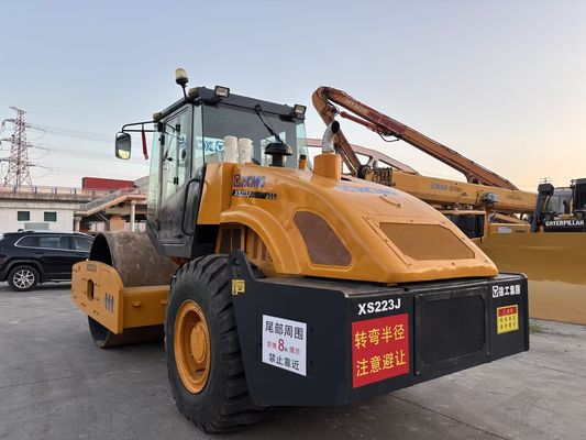 中古 XCMG XS223J シングルドラムコンパクター 操作簡単 状態良好